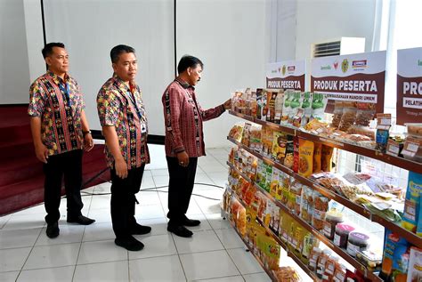 Pemegang Saham Mengaku Senang Produk UMKM Binaan Bank NTT Tembus Pasar