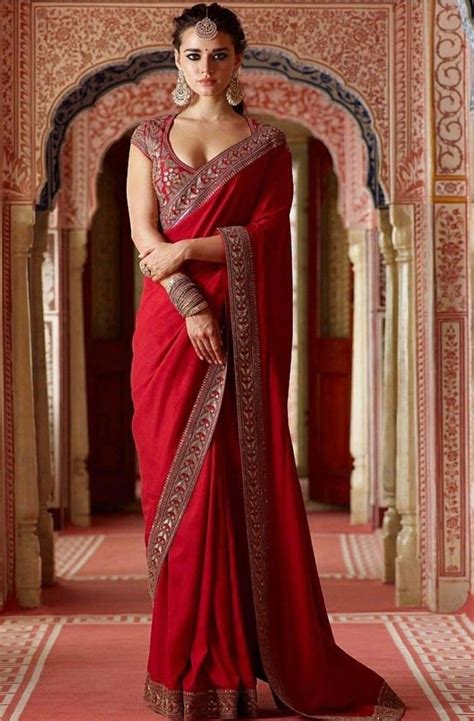 Pin By Urmilaa Jasawat On Asaaree Blouse Indian Sari Dress Indian