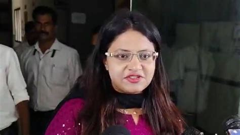 Ias Officer Puja Khedkar Embroiled In Controversy Pmc Bulldozes Encroachments Republic World