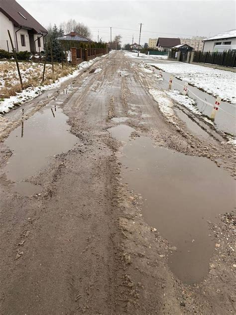 Nowe Jezioro W Gostyninie Mieszkaniec Alarmuje O Fatalnym Stanie