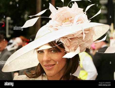 Liz Hurley Arrives Hi Res Stock Photography And Images Alamy