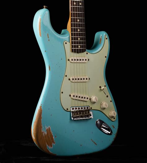 Fender Custom Shop 63 Heavy Relic Stratocaster Daphne Blue Angel