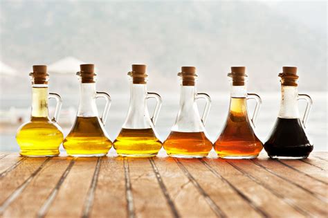 The Differences Between The Six Most Popular Types Of Vinegar Allrecipes