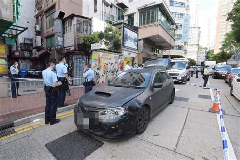 警油麻地截查可疑私家車 檢毒品拘兩男