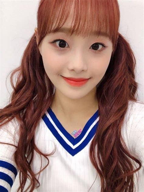 Chuu ♡ 180911 ⇉ The Show I Love Girls Cool Girl My Girl South Korean Girls Korean Girl