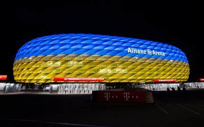 Télécharger allianz arena munich bavière nuit drapeau de l ukraine