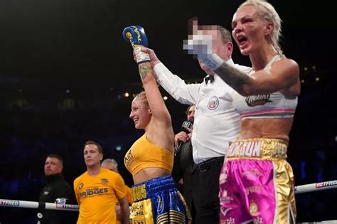 Ebanie Bridges' opponent flips the bird after being beaten by Blonde ...