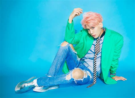 SHINee's Jonghyun Drops Tracklist And More Teasers For 'She Is'