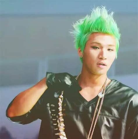 Kpop Idols With Green Hair K Pop Galery