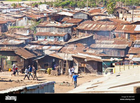 Mathare Slums Nairobi Kenya Stock Photo Royalty Free Image 33226896