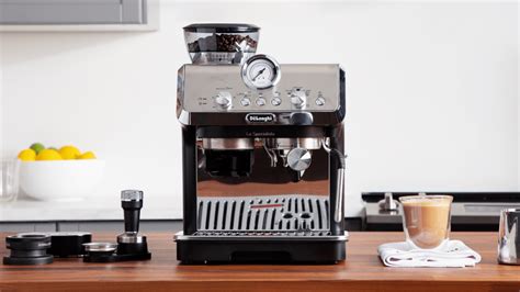 De'longhi La Specialista Arte Review: Barista-level coffee at home ...