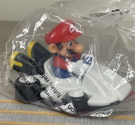 MCDONALDS SUPER MARIO Nintendo Mario Go Kart 2014 Happy Meal Toys Rare