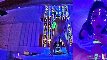 Anne Bonny Is Glowing In Neon Fucking Under Blacklight XVIDEOS