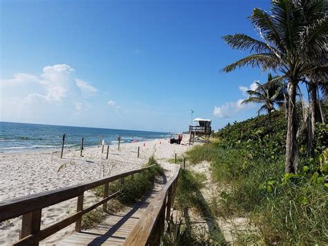 Exploring Jupiter's Pristine Beaches, A Guide to the Best Coastal Spots — Jupiter Pointe Club ...