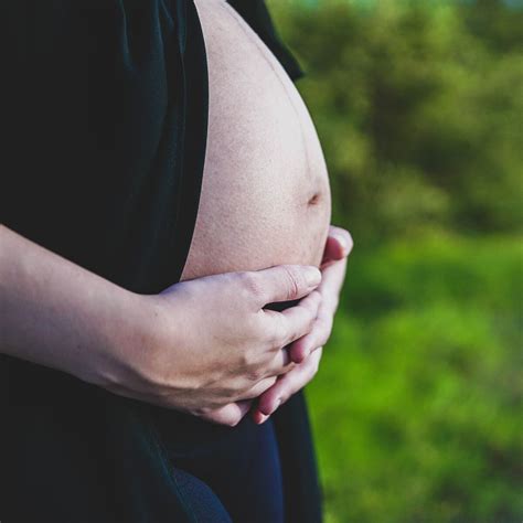 A la meditación Disparo Guiño douleur ventre apres regles enceinte