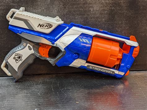 Nerf N Strike Elite Strongarm