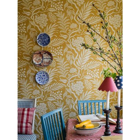 Cornucopia Mustard Yellow | Climbing Tree Wallpaper