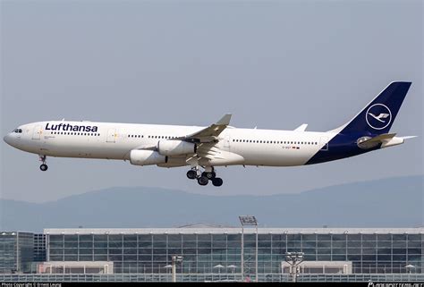 D AIGT Lufthansa Airbus A340 313 Photo By Ernest Leung ID 1627489