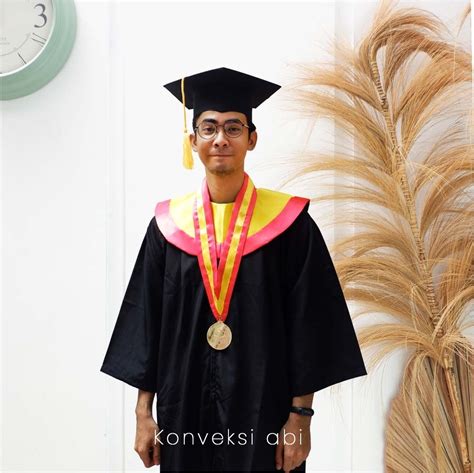 Baju Toga Wisuda Kuliah Konveksi Toko Abi