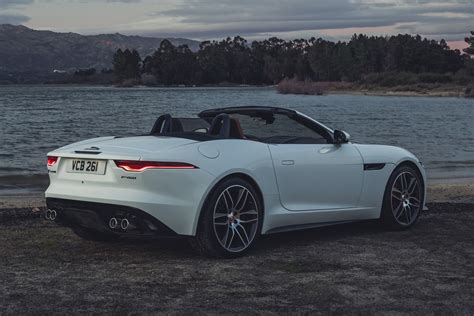 2022 JAGUAR F TYPE P450 AWD R Dynamic Conv Vehicle Details