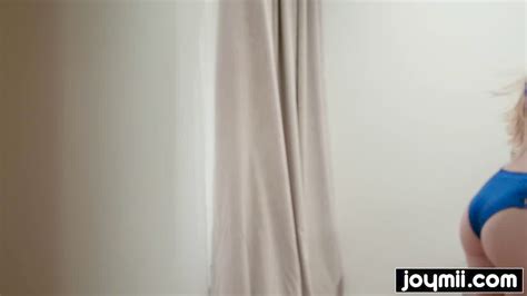 Perfect Model In Lingerie Seduces Bf Hotntubes