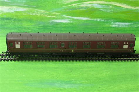 Hornby Harry Potter Hogwarts Express Coach Oo Gauge