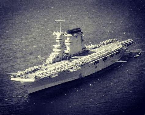 The Uss Lexington Cv 2 Nicknamed Lady Lex Was The Second United