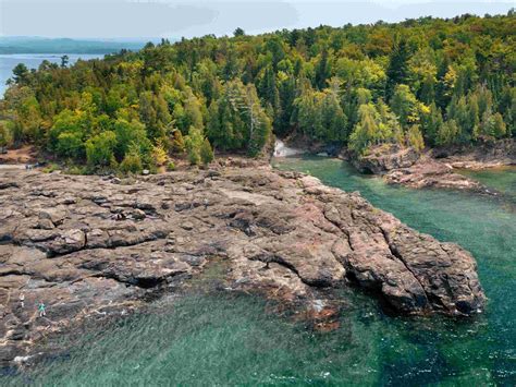 Hidden Forest Pools Of Michigan's Upper Peninsula | TouristSecrets