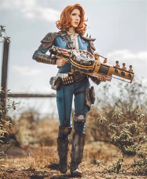 Awesome FALLOUT Vault Dweller Cosplay Photos — GeekTyrant