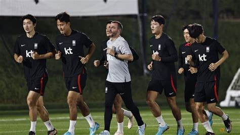 South Korea sweat on Son ahead of opener with wildcards Uruguay - CNA