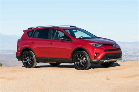 2018 Toyota Rav4 Pictures 193 Photos Edmunds