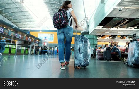 People Airports Public Image And Photo Free Trial Bigstock