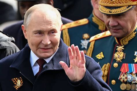 Putin Releva Al Ministro De Defensa Y Lo Designa Como Secretario Del