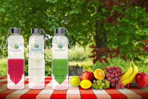 Fruit-Infusing Glass Water Bottle - National Deal - Wowcher | Fruit infused water bottle, Water ...