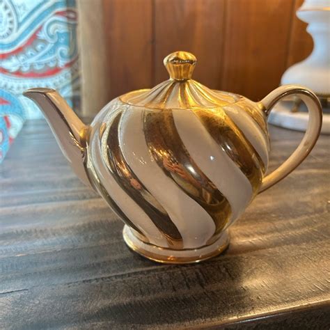 Vintage Kitchen Vintage Sadler England Gold Swirl Teapot Hollywood