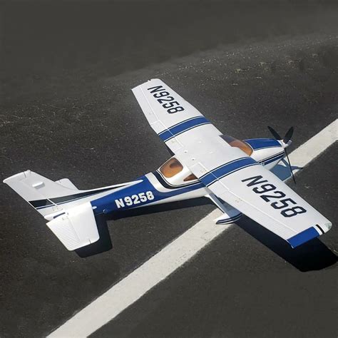 Lanxiang LX Sky Flight Hobby Cessna182 Trainer Blue PNP ARF RC Model