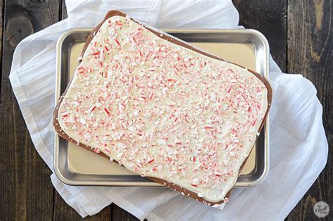 Easy Candy Cane Bark Recipe With Milk & White Chocolate | LCE