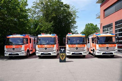 Neue Fahrzeuge für Feuerwehr Esslingen