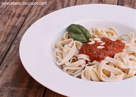 Terecetario Tallarines Frescos Al Pesto Rojo