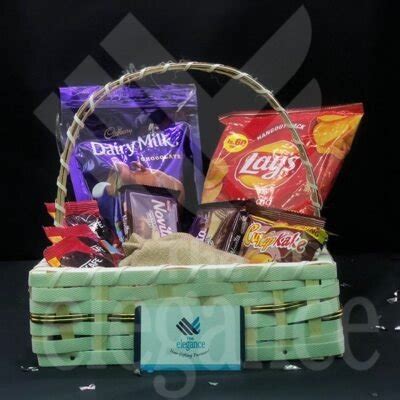 Buy Premium New Year Gift Basket The Elegance