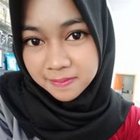 stream nindika putri hci  listen  songs albums playlists