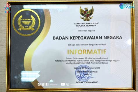 BKN Kembali Raih Penghargaan Keterbukaan Informasi Publik Badan