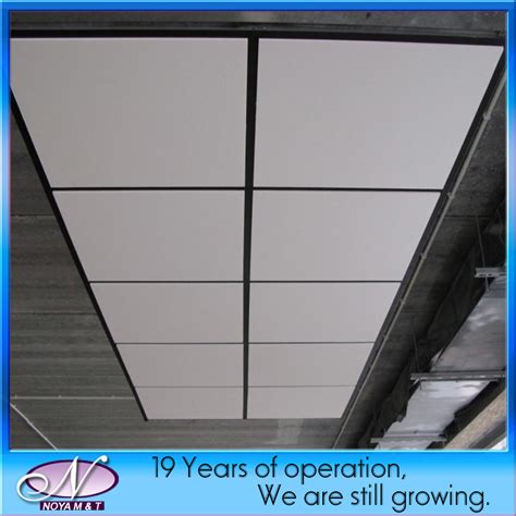 China Fireproof Fiberglass Acoustic Ceiling Panel Board For Suspended