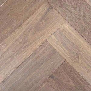 Round Wood Engineered Oak Herringbone Parquet Brushed Smoked White