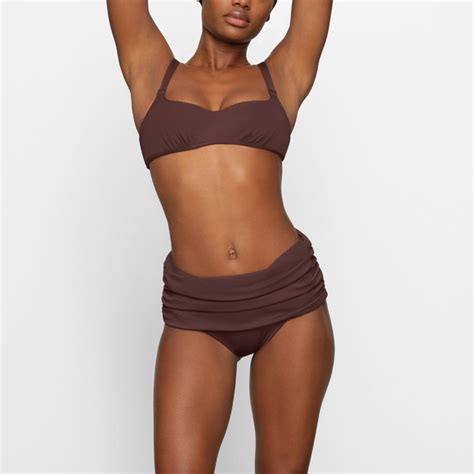 SKIMS Swim Skims Shaping Swim Fold Over Bikini Bottom In Cocoa New