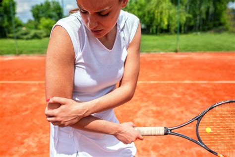 Tennis Elbow Causes Symptoms And Treatment Tennis Uni