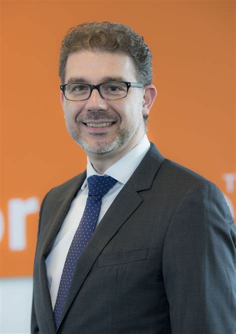 Ludovic Pech Nuevo Director Financiero De Orange Espa A A Partir De