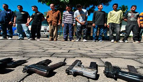 Buscan “sacar De Las Calles” A Personas Con Armas Ilegales