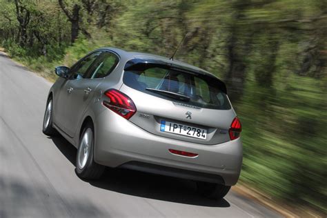 Test Drive Peugeot 208 1 6 BlueHDi100 Drive