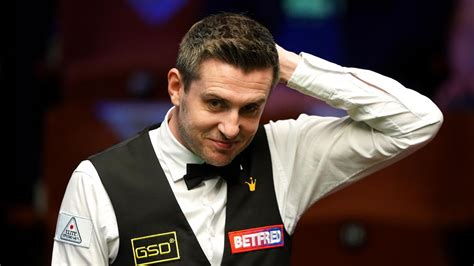 Snooker WM 2021 Mark Selby Besiegt Stuart Bingham Und Folgt Shaun